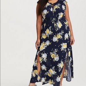 Torrid navy blue 2 slit dress